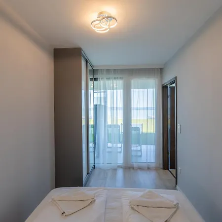 Apartament Lellemarine *